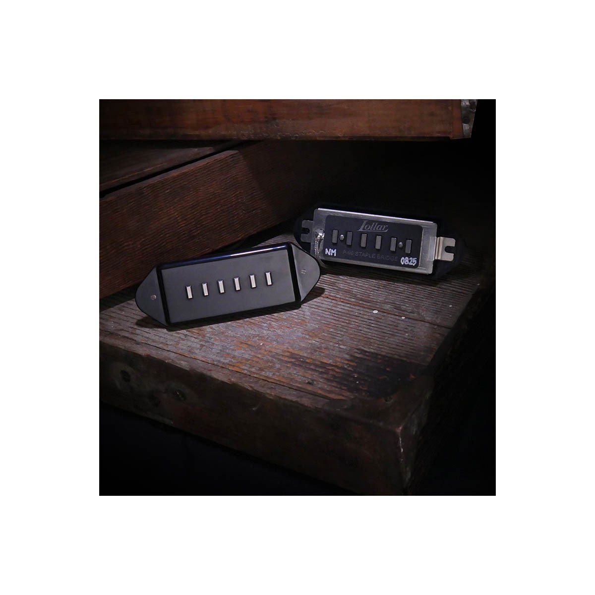 P-90 Staple Dogear medium wide Set black