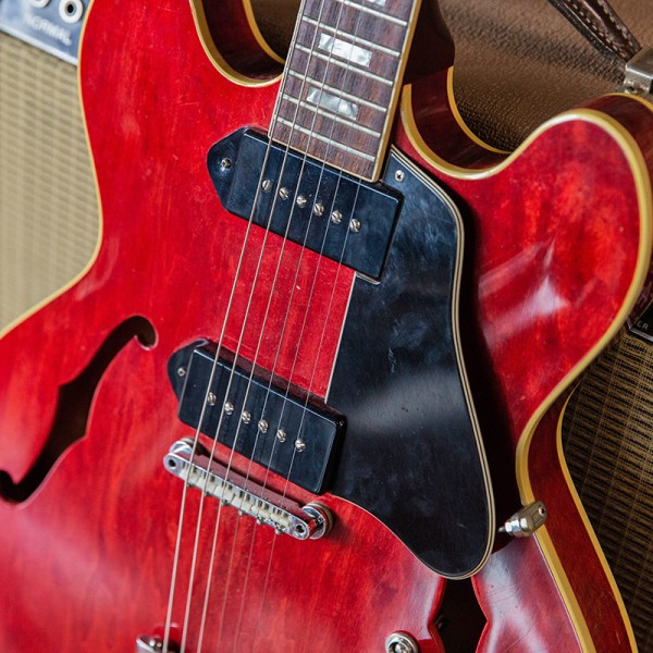 P90 Dogear set medium/wide neck & tall bridge black