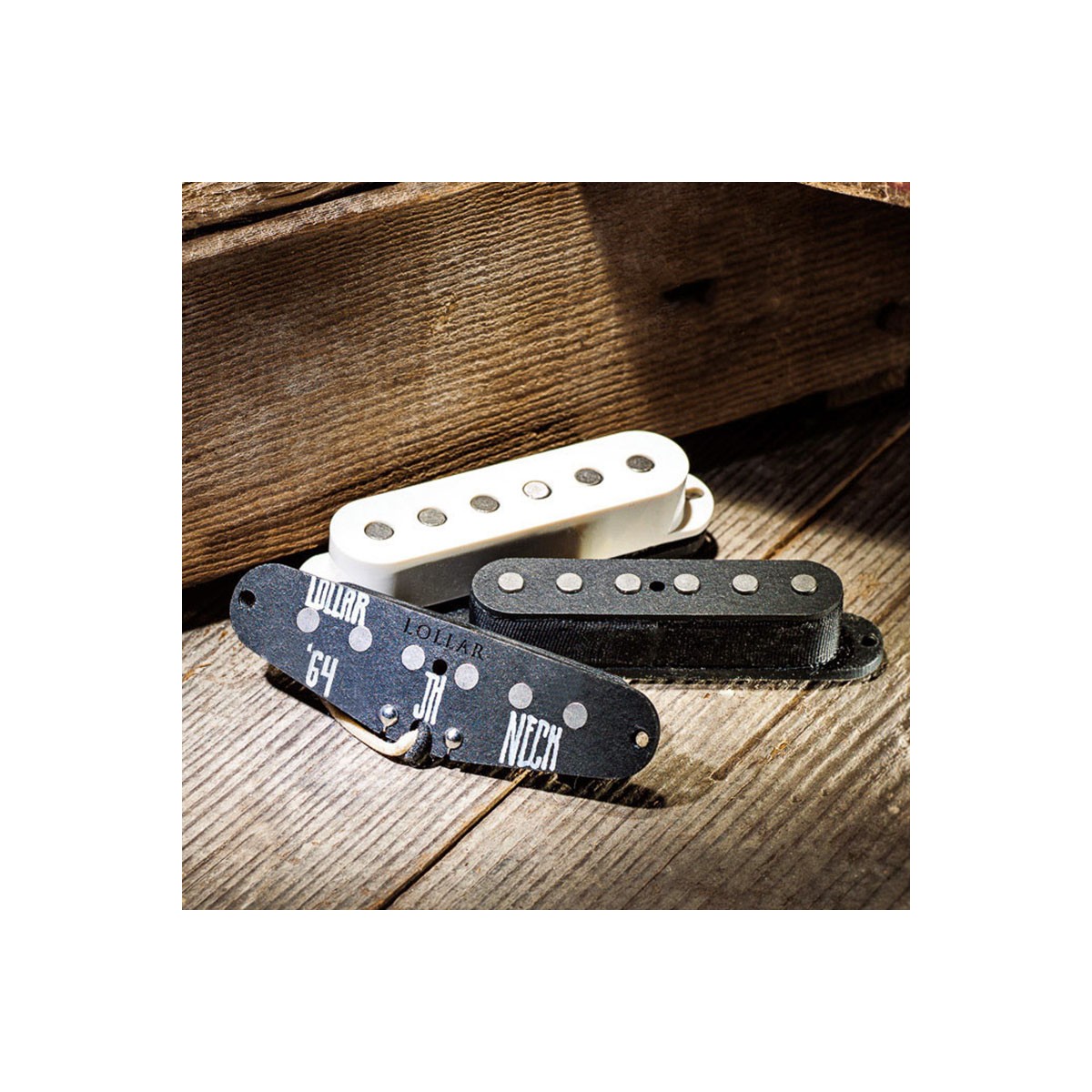 Sixty-four S neck black staggered