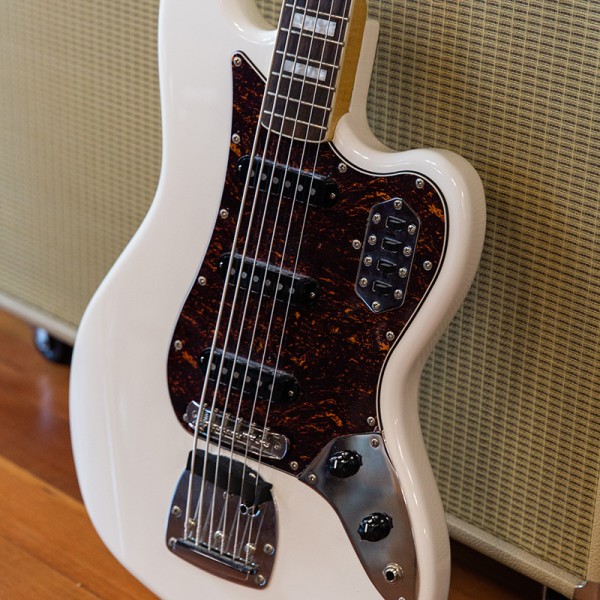 Bass VI set cream
