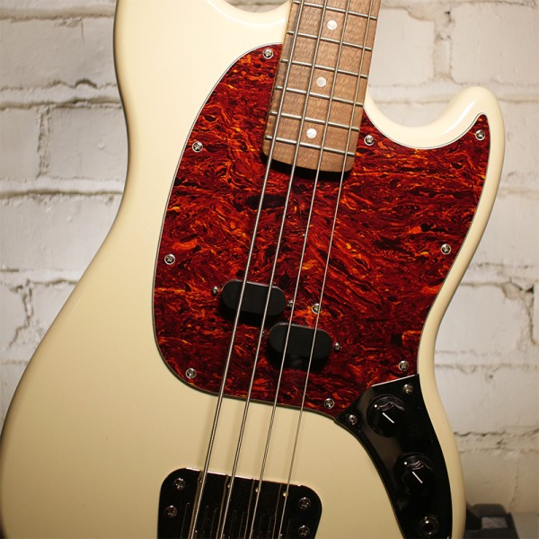 Mustang bass Verison B