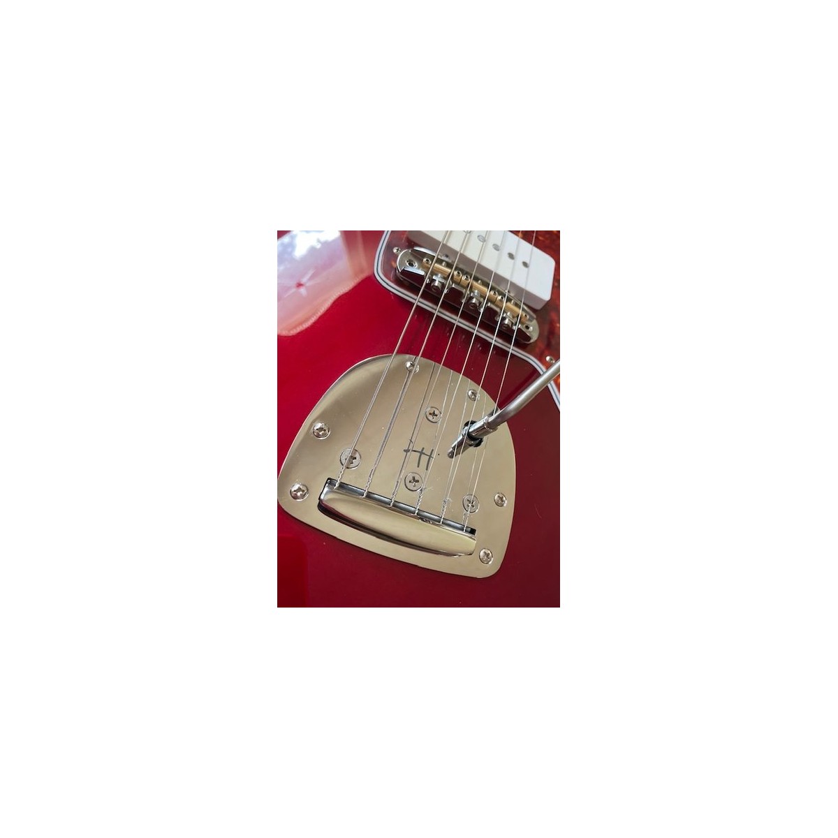 Piezas de guitarra y bajo